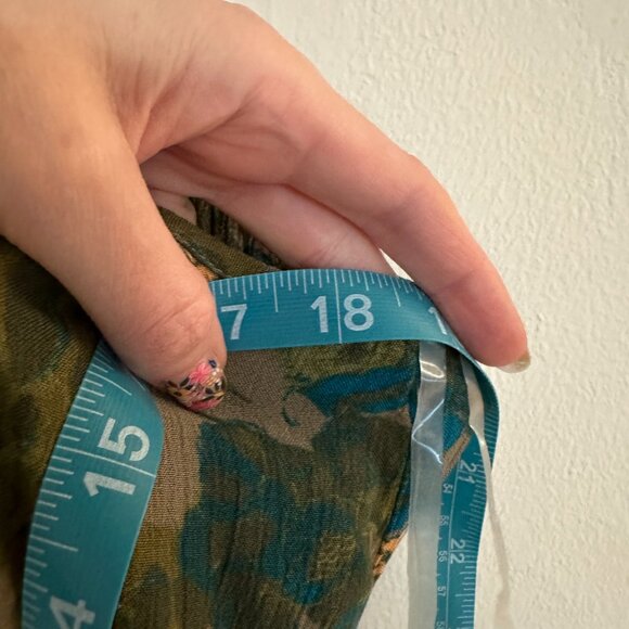 SO brand floral jumpsuit, size Medium, NWT - Picture 9 of 9